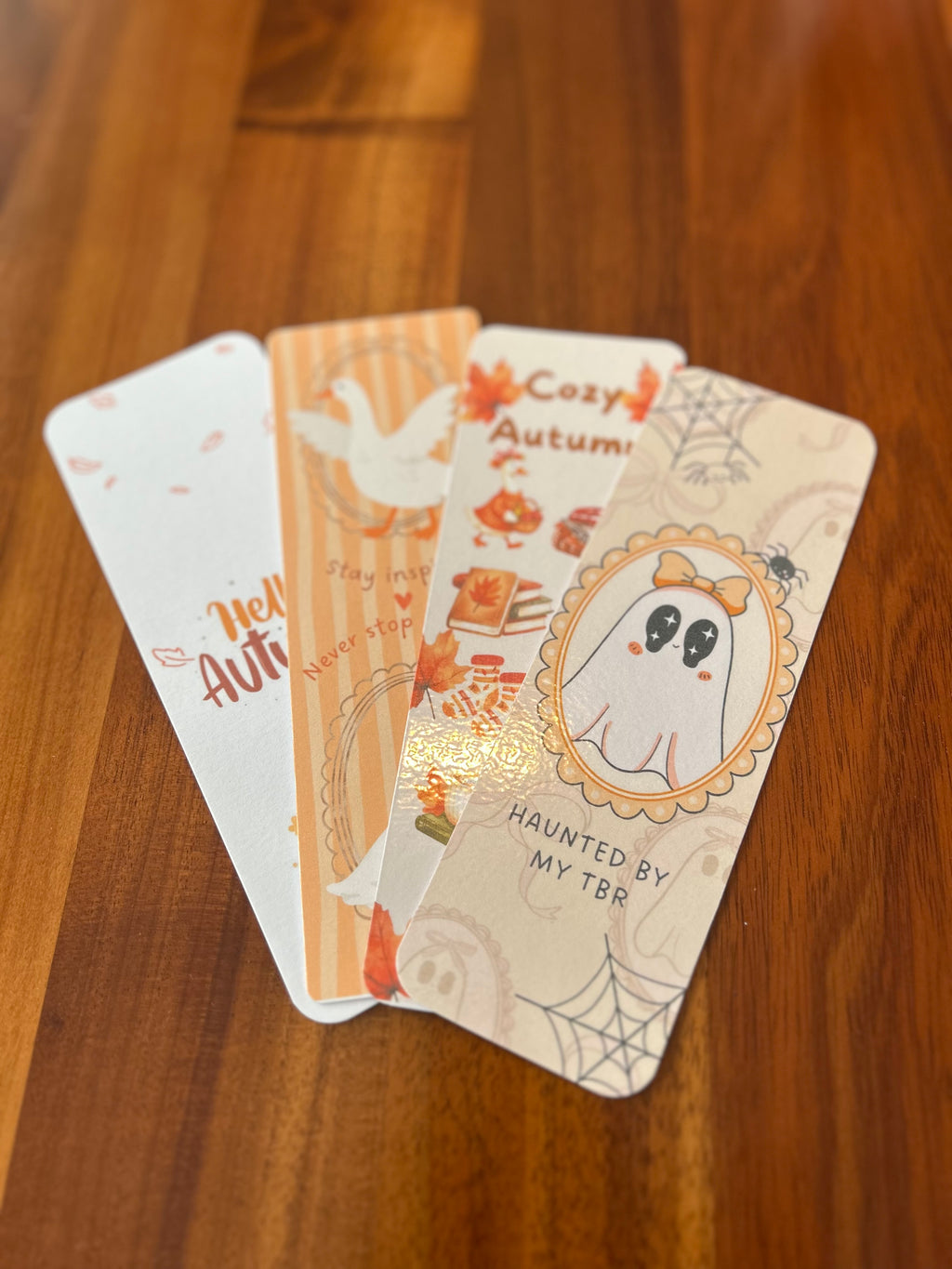 Autumn cosy blind date with a book