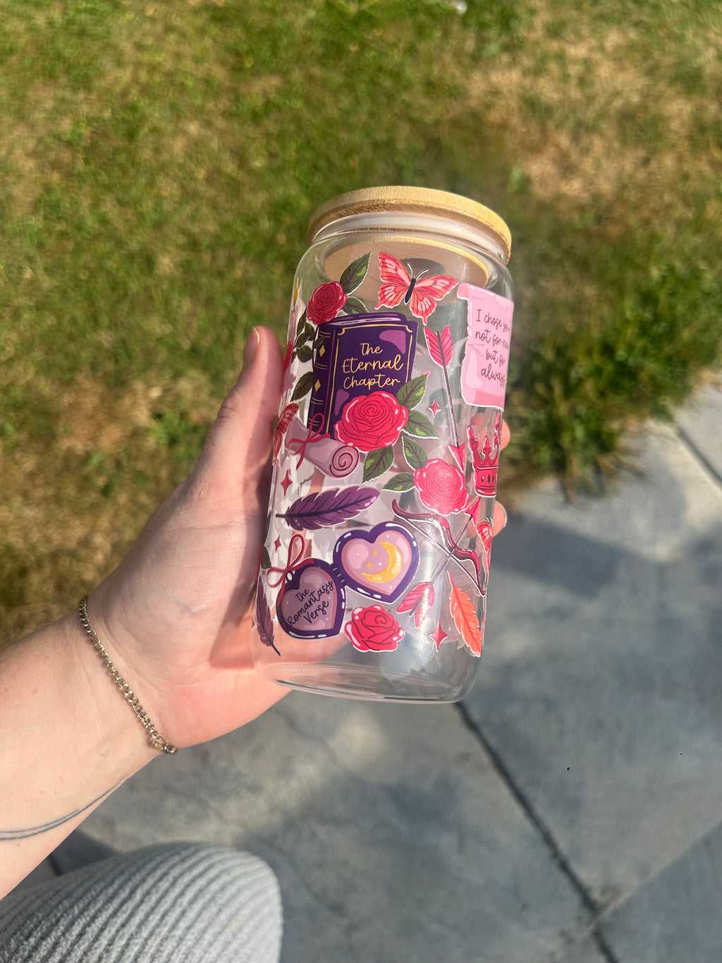 Romantasy glass can tumbler 16oz