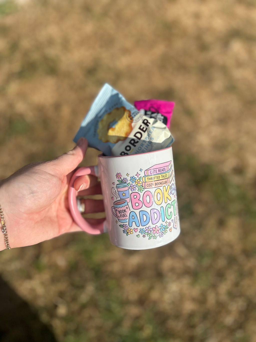 Book addict mug 11oz