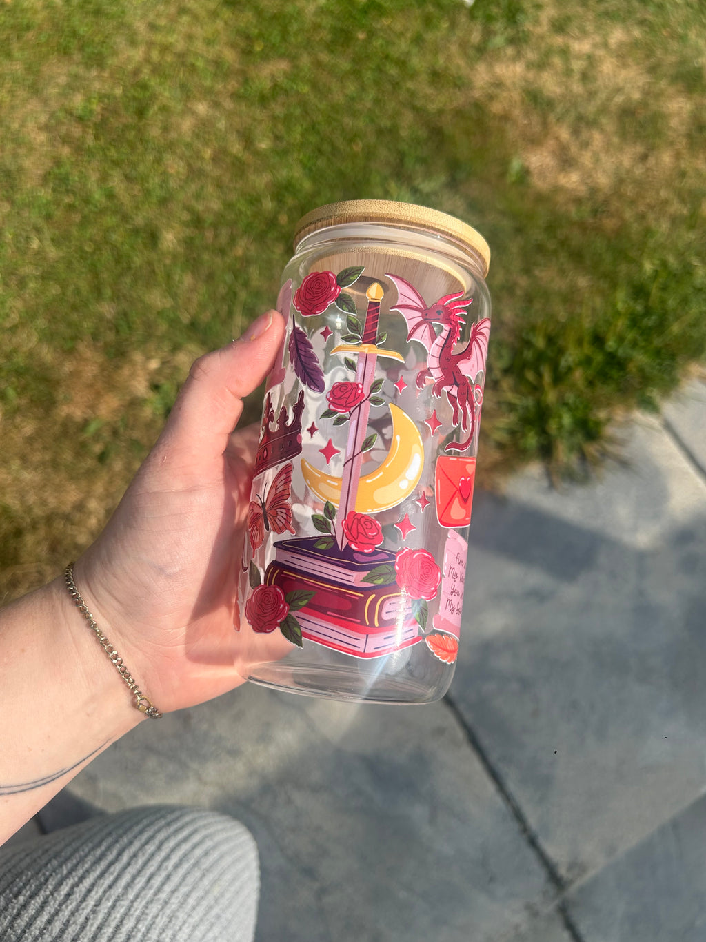 Romantasy glass can tumbler 16oz